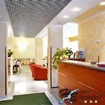 Engadina Hotell Como