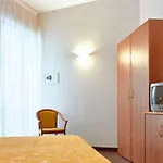Engadina 3* קומו