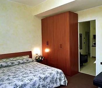 فندق Engadina 3*